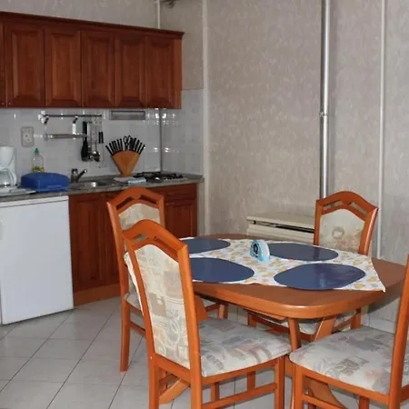 Pine Wood 6 Apartment Zalakaros